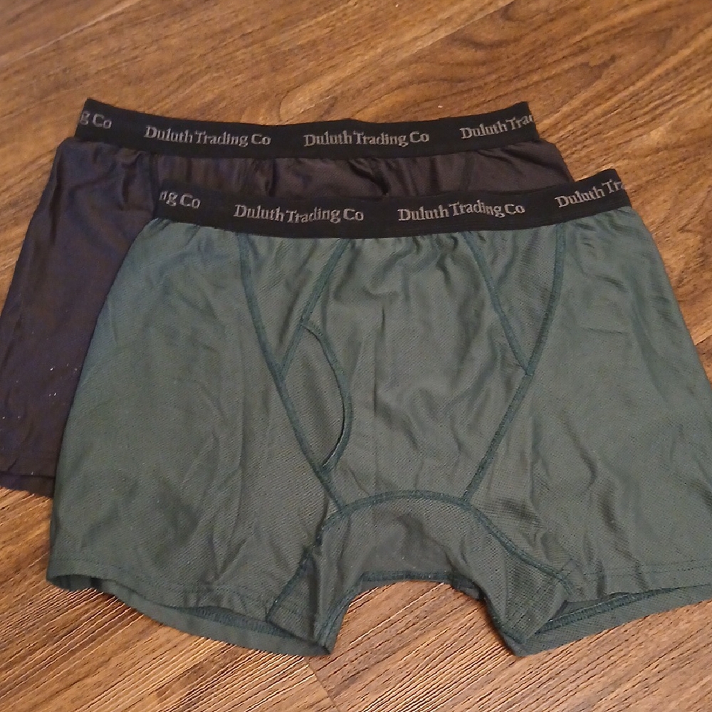 Duluth Trading Co Black and Green Boxer Briefs Comfortable Fit